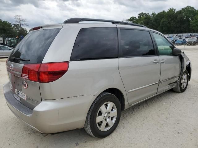 2005 Toyota Sienna CE