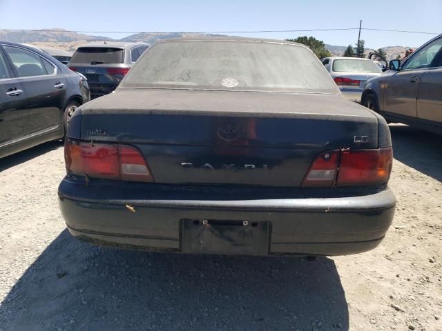 1995 Toyota Camry LE