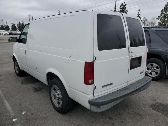 2004 GMC Safari XT