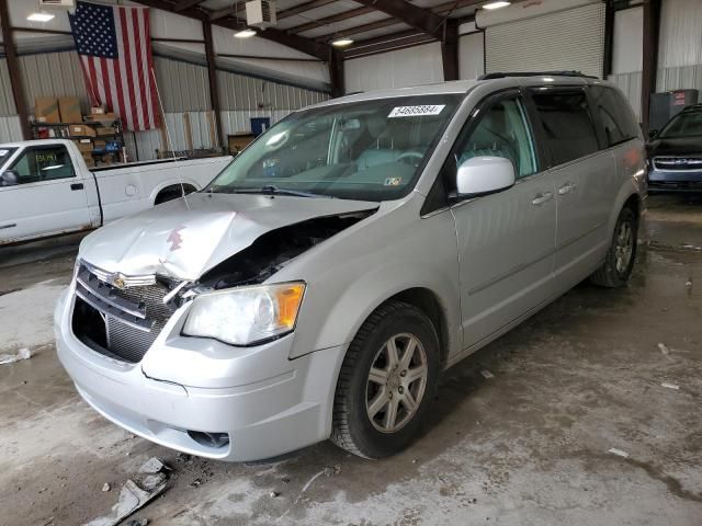 2009 Chrysler Town & Country Touring