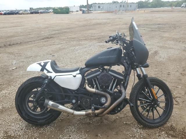 2011 Harley-Davidson XL883 N