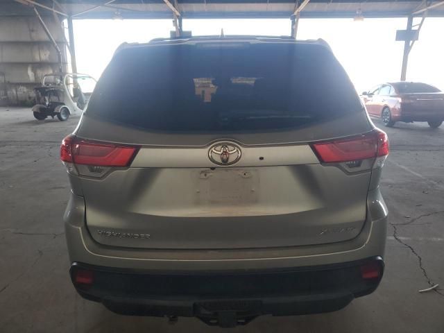 2019 Toyota Highlander SE