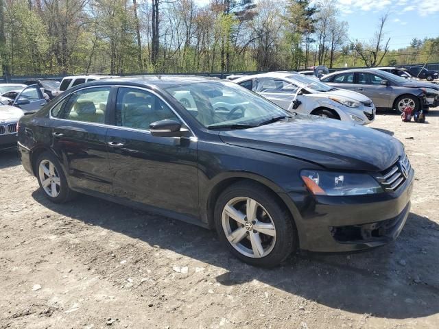 2013 Volkswagen Passat SE