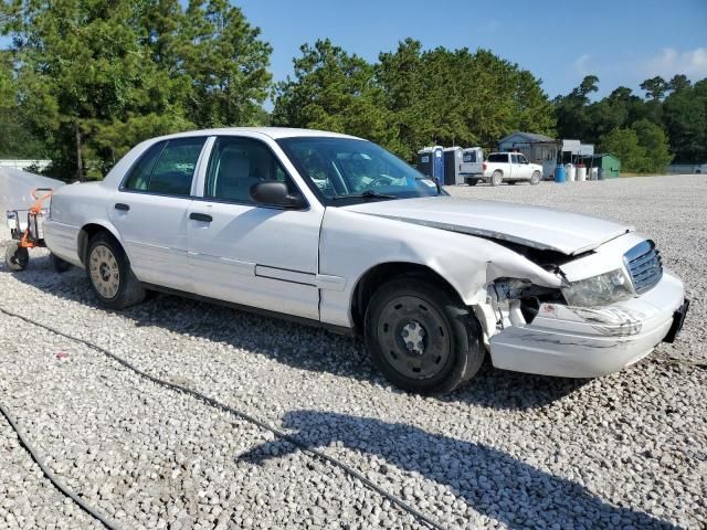 2004 Ford Crown Victoria