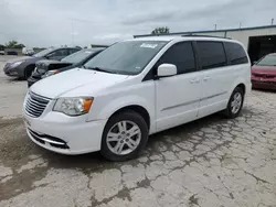 Salvage cars for sale from Copart Kansas City, KS: 2016 Chrysler Town & Country Touring