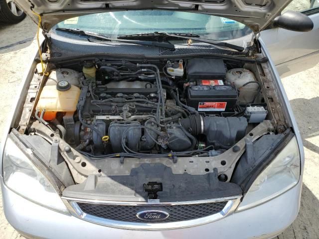 2005 Ford Focus ZX5