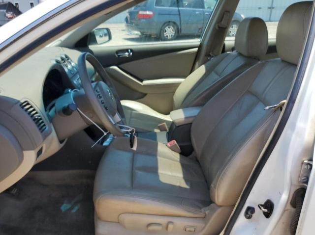 2010 Nissan Altima Base