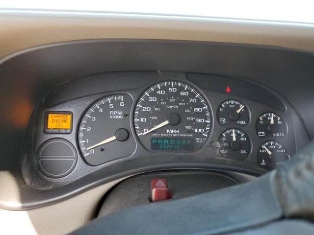 2002 Chevrolet Tahoe C1500