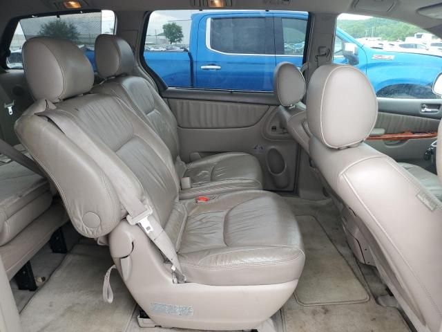 2006 Toyota Sienna XLE