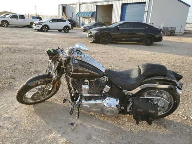 2008 Harley-Davidson FXSTSSE2