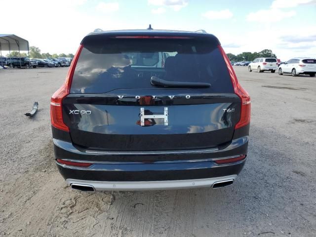 2021 Volvo XC90 T6 Momentum