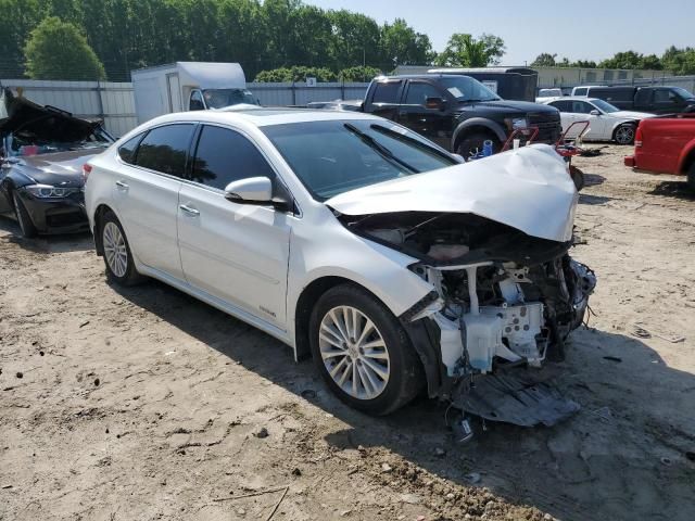 2013 Toyota Avalon Hybrid