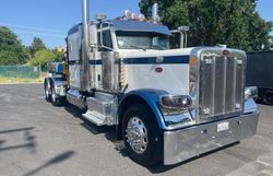 Salvage trucks for sale at Sacramento, CA auction: 2015 Peterbilt 389