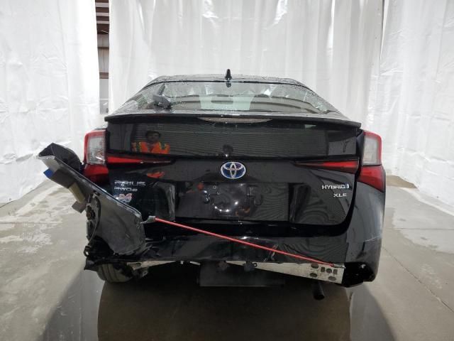 2020 Toyota Prius LE