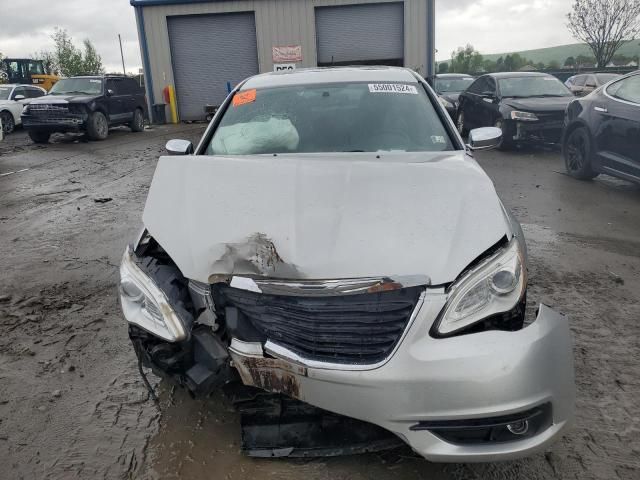 2012 Chrysler 200 Limited