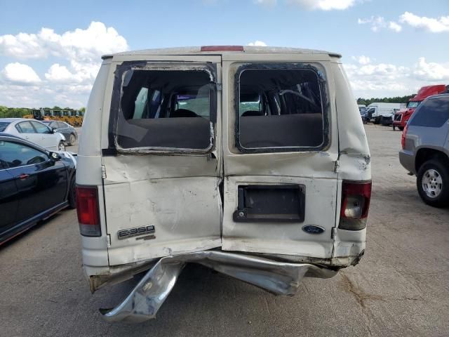 2007 Ford Econoline E350 Super Duty Wagon