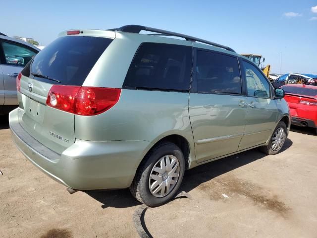 2009 Toyota Sienna CE