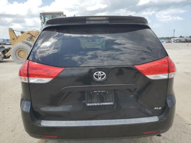 2012 Toyota Sienna XLE