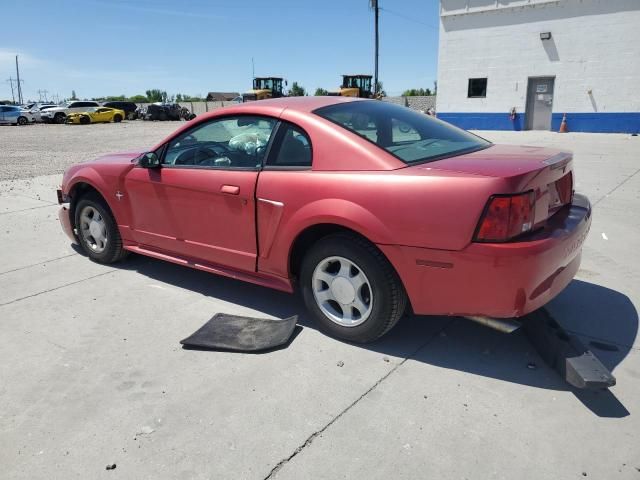 2000 Ford Mustang