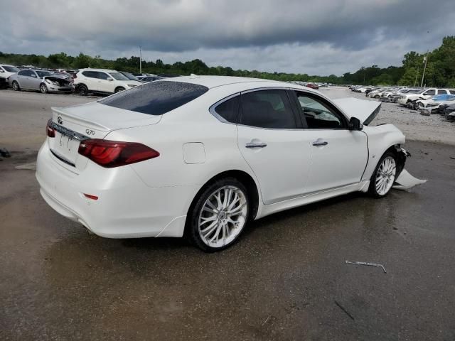 2015 Infiniti Q70 3.7