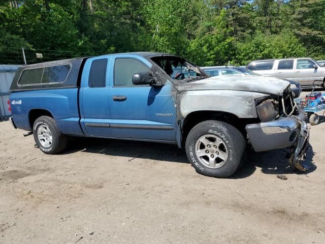 2005 Dodge Dakota SLT