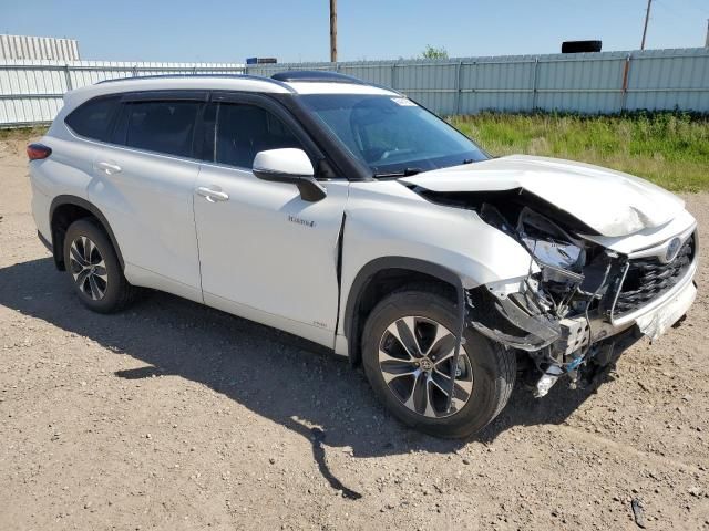 2020 Toyota Highlander Hybrid XLE