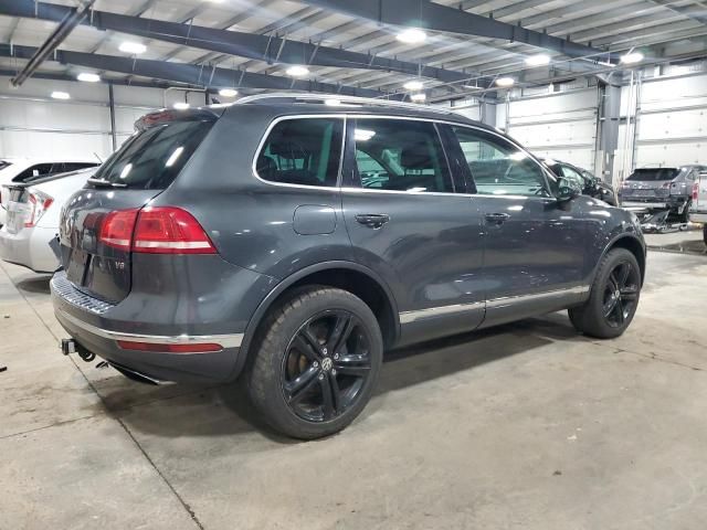 2015 Volkswagen Touareg V6