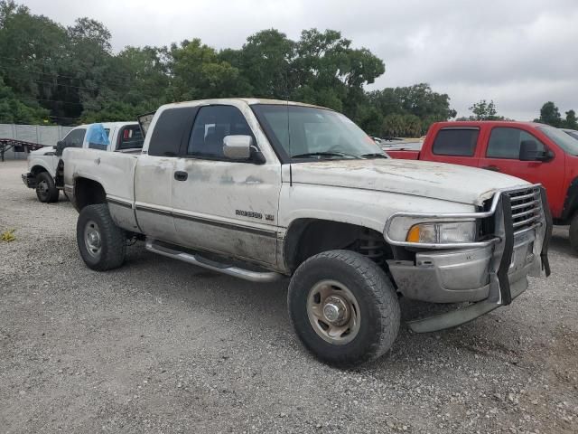 1997 Dodge RAM 2500