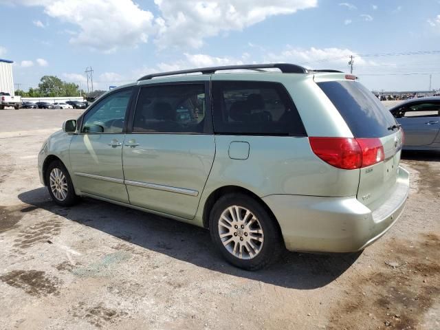 2008 Toyota Sienna XLE