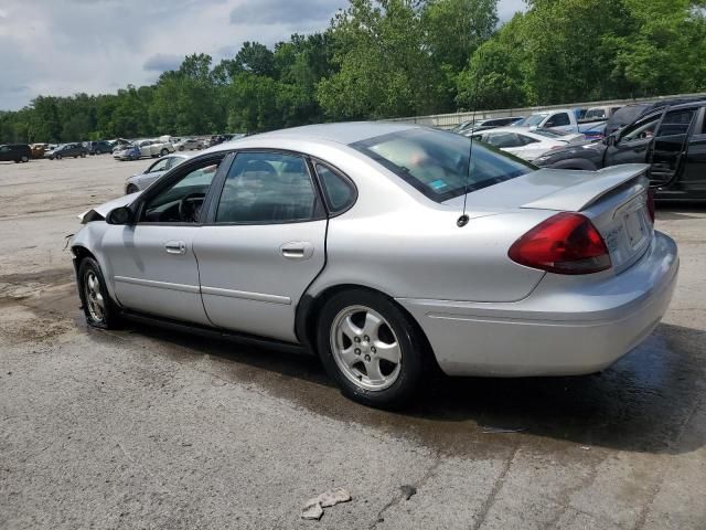 2005 Ford Taurus SE