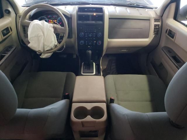 2010 Ford Escape XLS