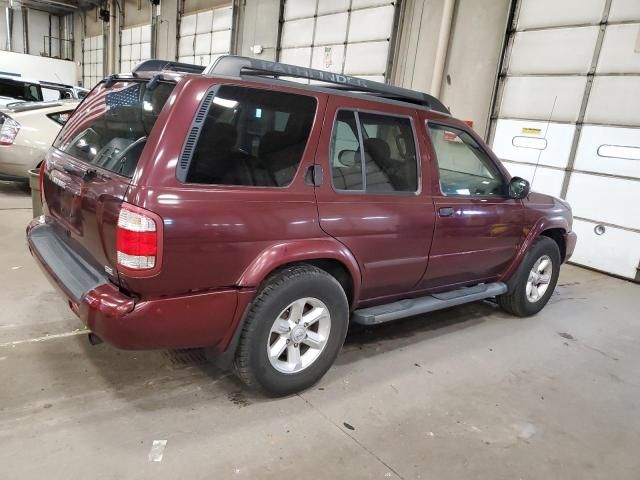 2004 Nissan Pathfinder LE