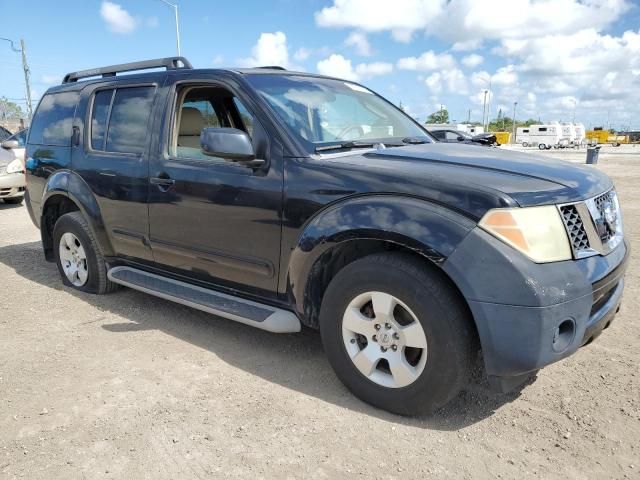 2006 Nissan Pathfinder LE