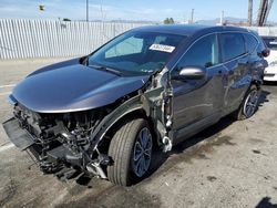 Carros salvage sin ofertas aún a la venta en subasta: 2022 Honda CR-V EXL