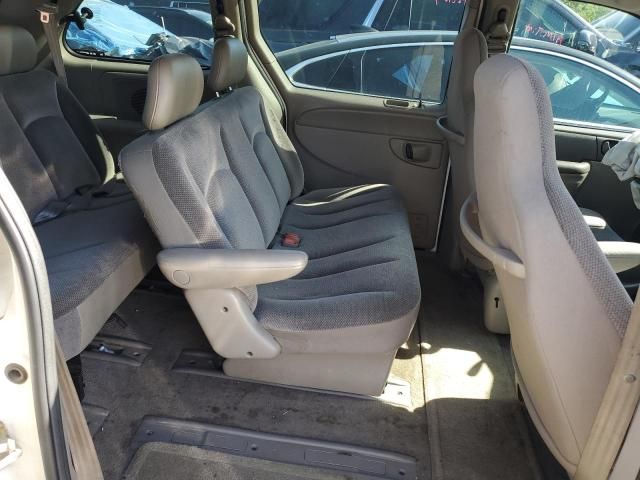 2003 Dodge Caravan SE