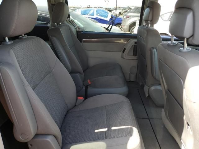 2012 Volkswagen Routan S