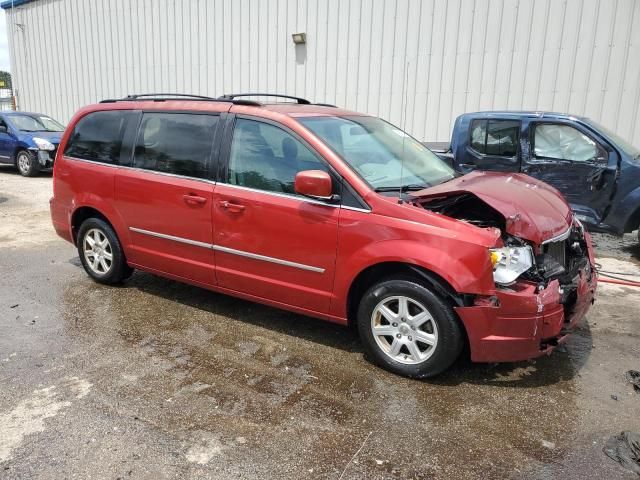 2010 Chrysler Town & Country Touring