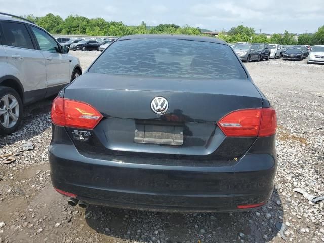 2013 Volkswagen Jetta Base