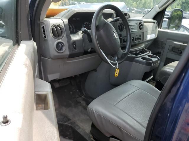 2010 Ford Econoline E150 Van