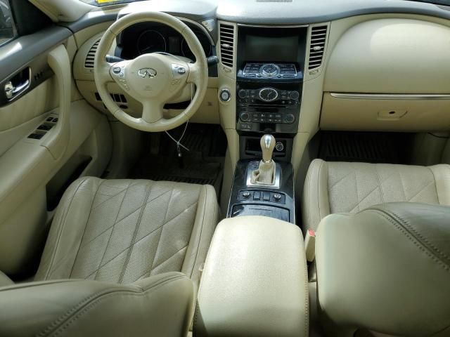 2011 Infiniti FX35