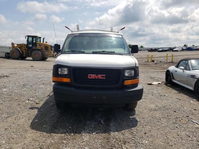 2016 GMC Savana G3500