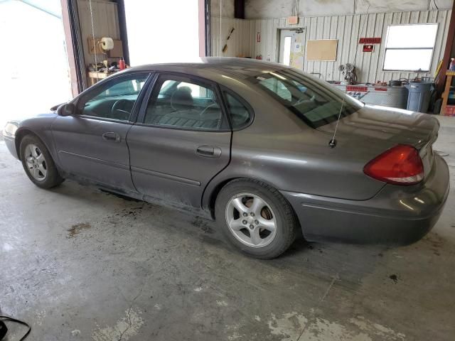 2005 Ford Taurus SE