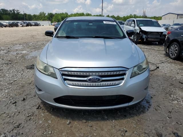 2011 Ford Taurus SE