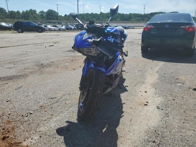 2015 Yamaha YZFR3