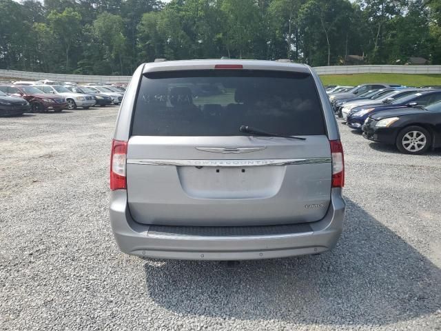 2013 Chrysler Town & Country Limited