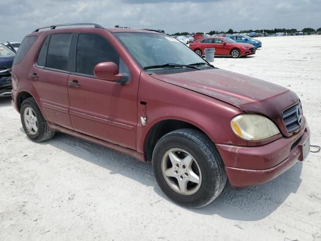 2000 Mercedes-Benz ML 320