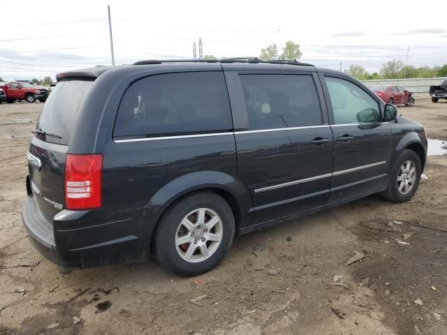 2010 Chrysler Town & Country Touring