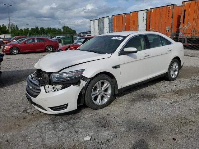 2016 Ford Taurus SEL