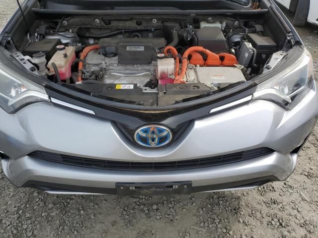 2017 Toyota Rav4 HV LE