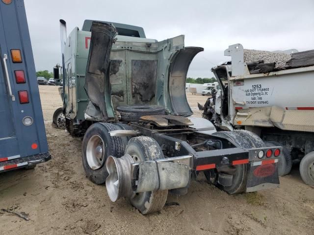 2006 Peterbilt 379